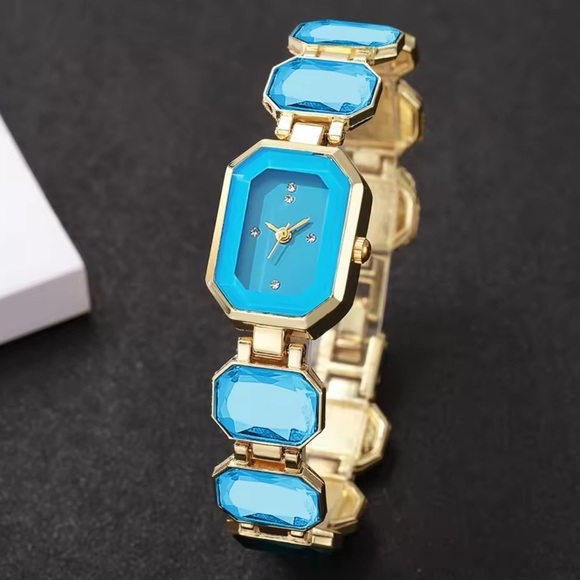 Anthropologie Accessories - Classic Aquamarine Crystal Elegant Gold Watch